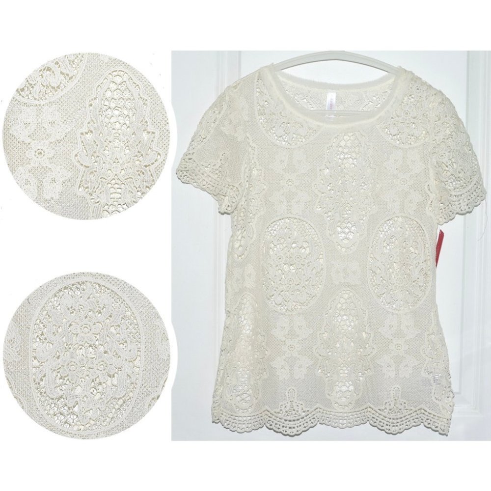 NWT Target Xhilaration Medallion-Crochet Top with Scalloped Hem